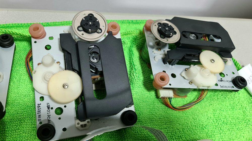 Mecanism Optic SONY KSM-213CJM