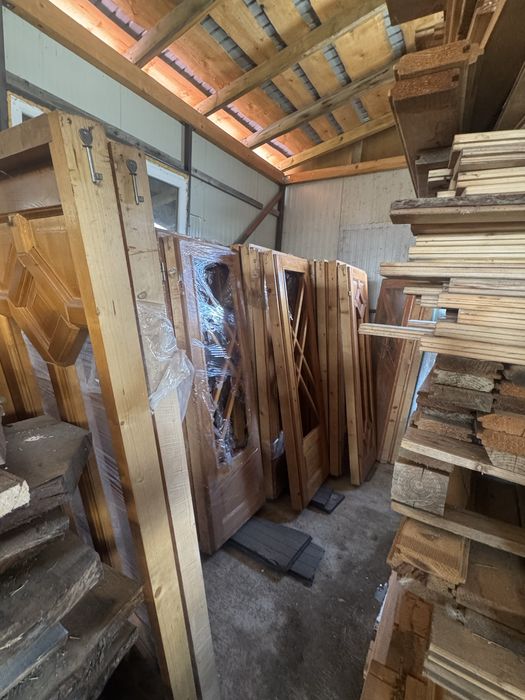 Usi Lemn prelucrate CNC Tratate