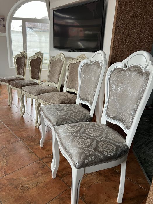 Scaune de stofa aurie bucatarie sau living noi