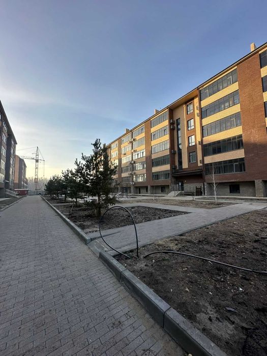 Продается просторная и светлая квартира в живописной природной зоне.