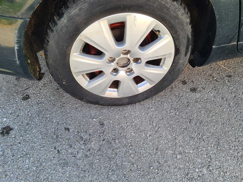 **САМО НА ЧАСТИ*** Audi A4 B7 2.0TDI, ръчни скорости, десен волан