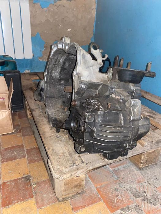 Продам каробку от Пежо