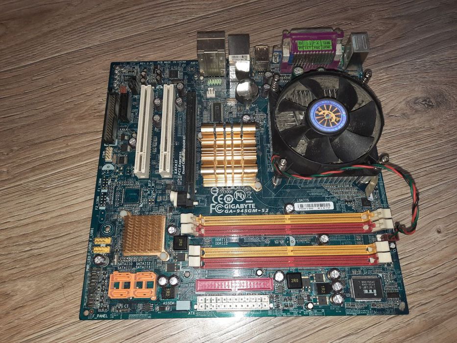 Продаются видеокарты