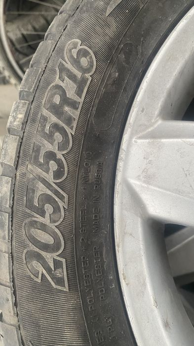Продам диски с резиной на 16