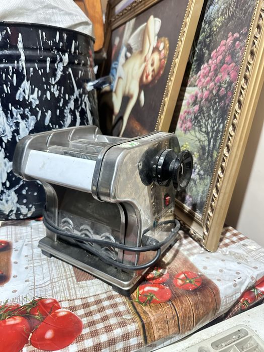 Norin tog'rab kesadigan aparat srochna sotiladi.