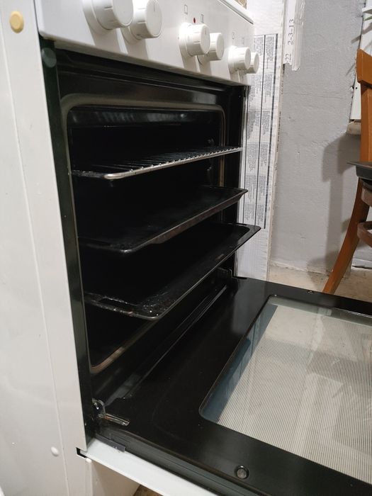 плита газовая BOSH