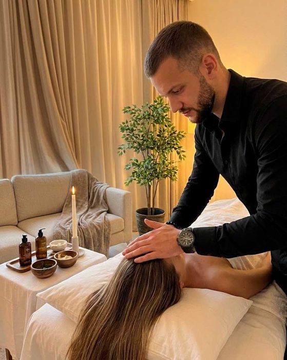 Masaj profesional de relaxare și detensionare exclusiv doamnelor