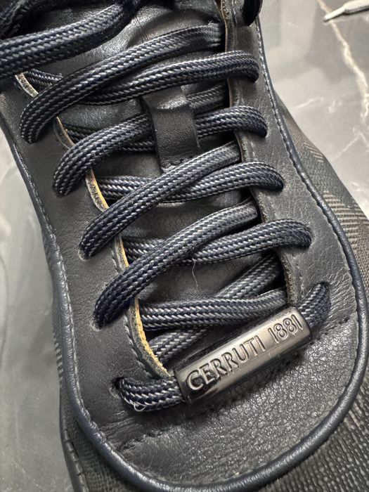 Обувь размер 43-44