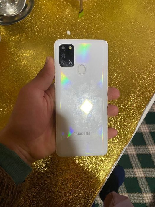 iPhone X ga almashaman Samsung A21S