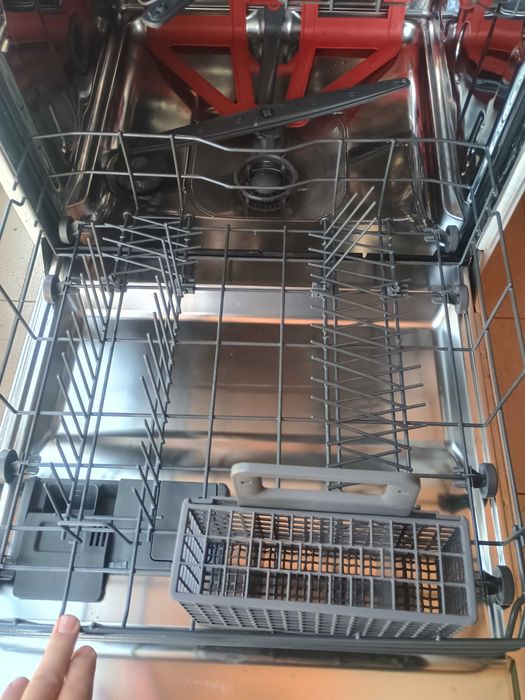 Съдомиялни Whirlpool