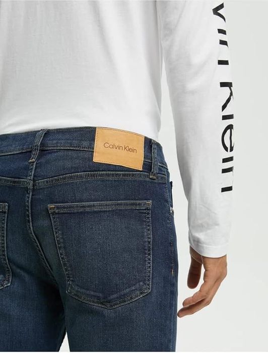 Джинсы Calvin Klein straight fit. р.36/30.