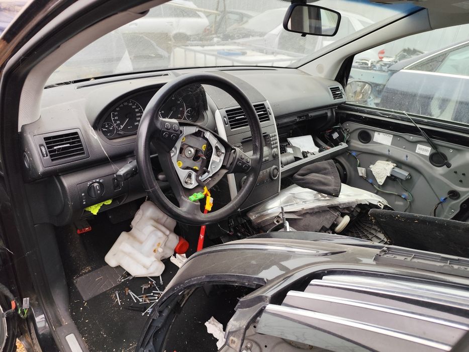 На части 1.7 бензин , 1.8 cdi дизел A class W169 Mercedes