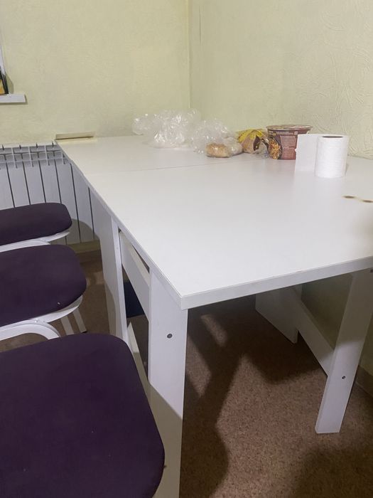 Мебель стол стулья