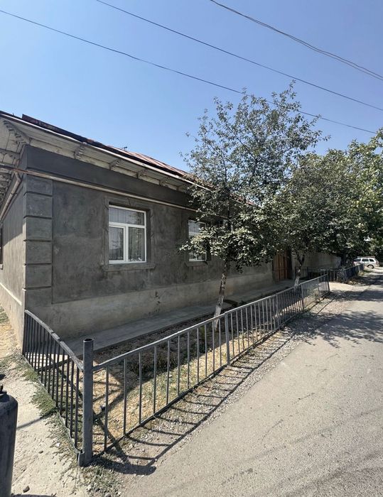 Арзон нархда 4 сотихли ховли