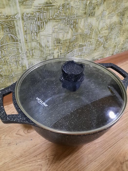 Продам казан  почти новый