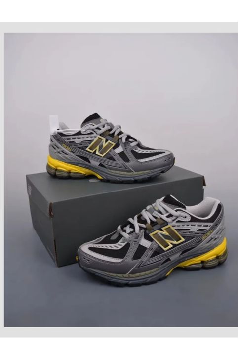 Кроссовки New Balance 1906R