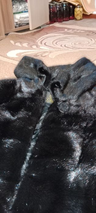 Продам норковую шубу