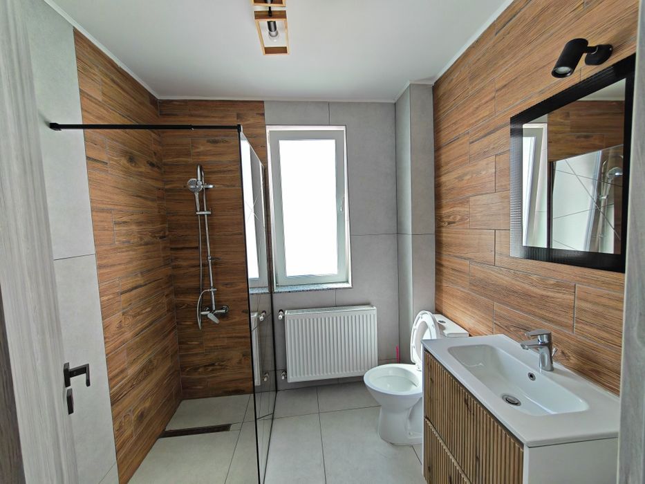 Inchiriem apartamente noi 3 camere Gellert Sandor 50