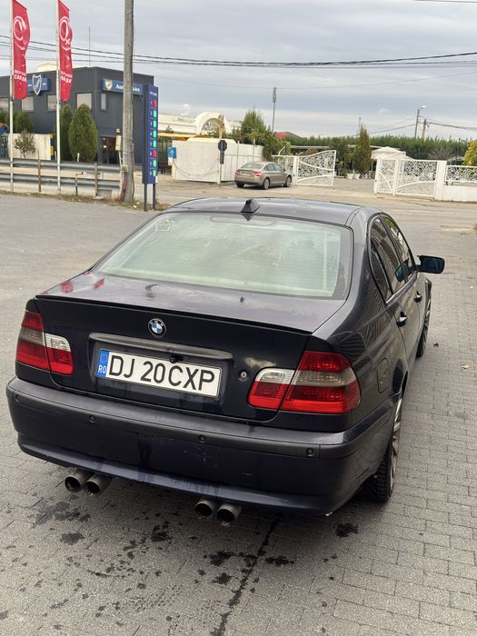 BMW Seria 3 0 — imagine 3