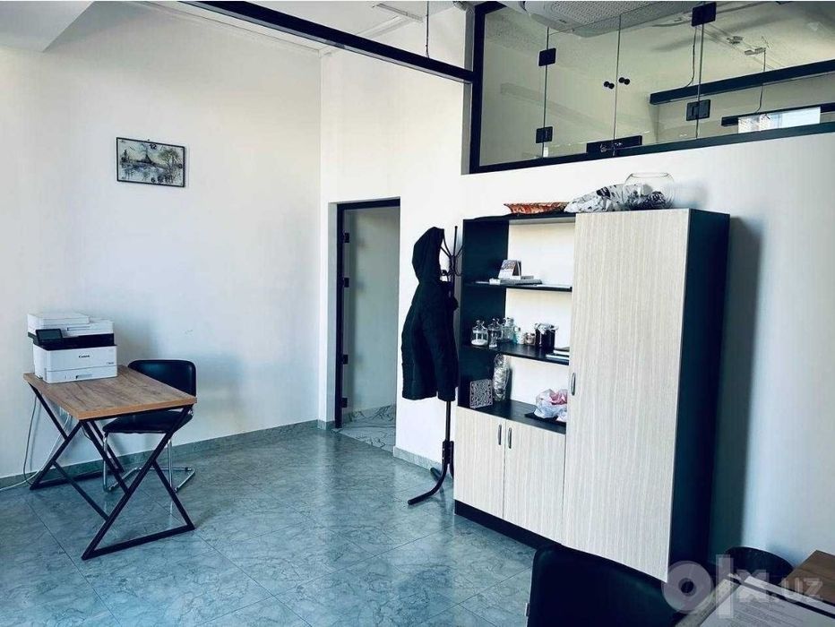 Паркентский сдаётся офис 4х комнатный 150м2