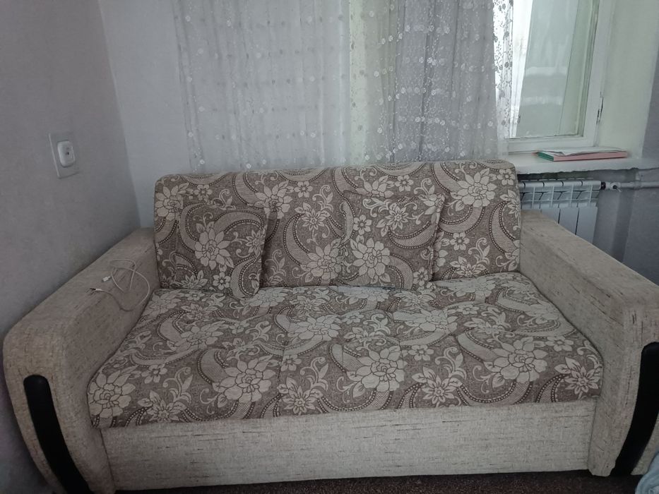 Mebellar sotiladi