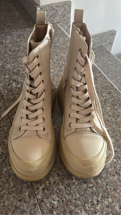 Дамски обувки-ежедневни