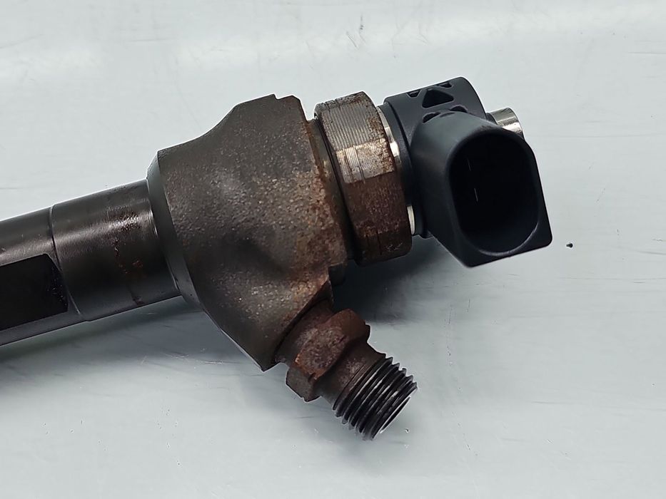 Injector Volkswagen Golf 7 (5G1, BE1, BE2, BQ1) [Fabr 2014-2022] 04L13