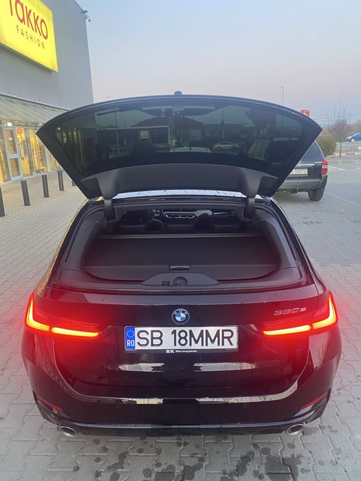 BMW 330e plug in hybrid