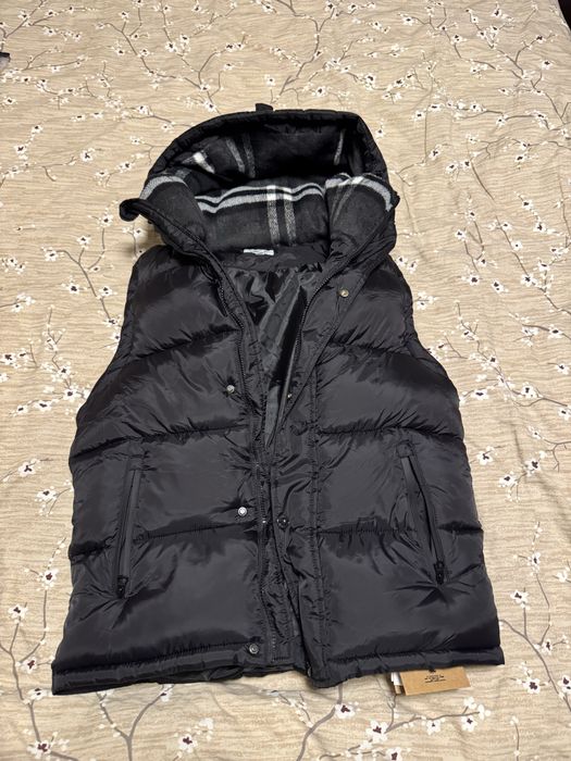 Geaca puffer Burberry
