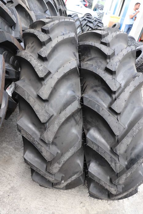 Anvelope pentru tractor FIAT 445 marca MRL 12.4-28 cauciucuri noi 8PR