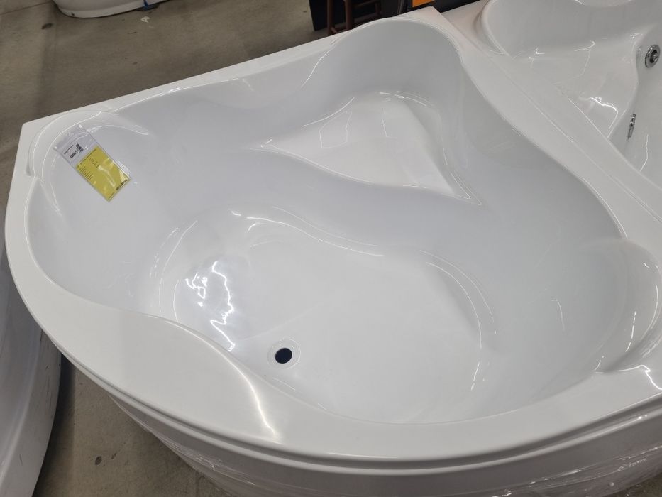 VÂND URGENT!! Cadă de baie New York 140x140