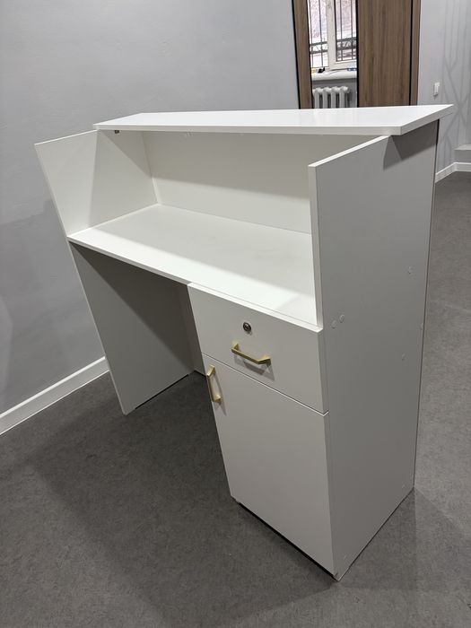 Ресепшены в Наличии