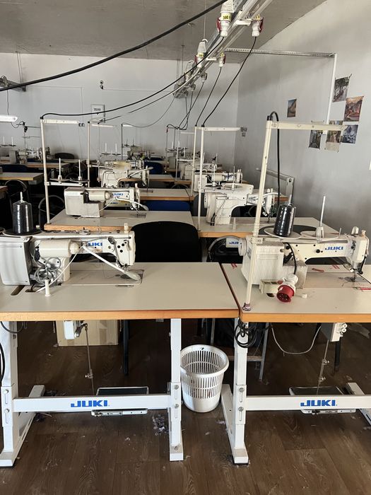 Vânzare utilaje și echipamente din fabrică de confecții