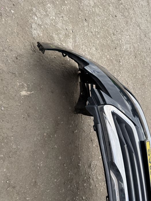 Предна броня за Пежо Peugeot 308 Allure комплект с всичко 2017г