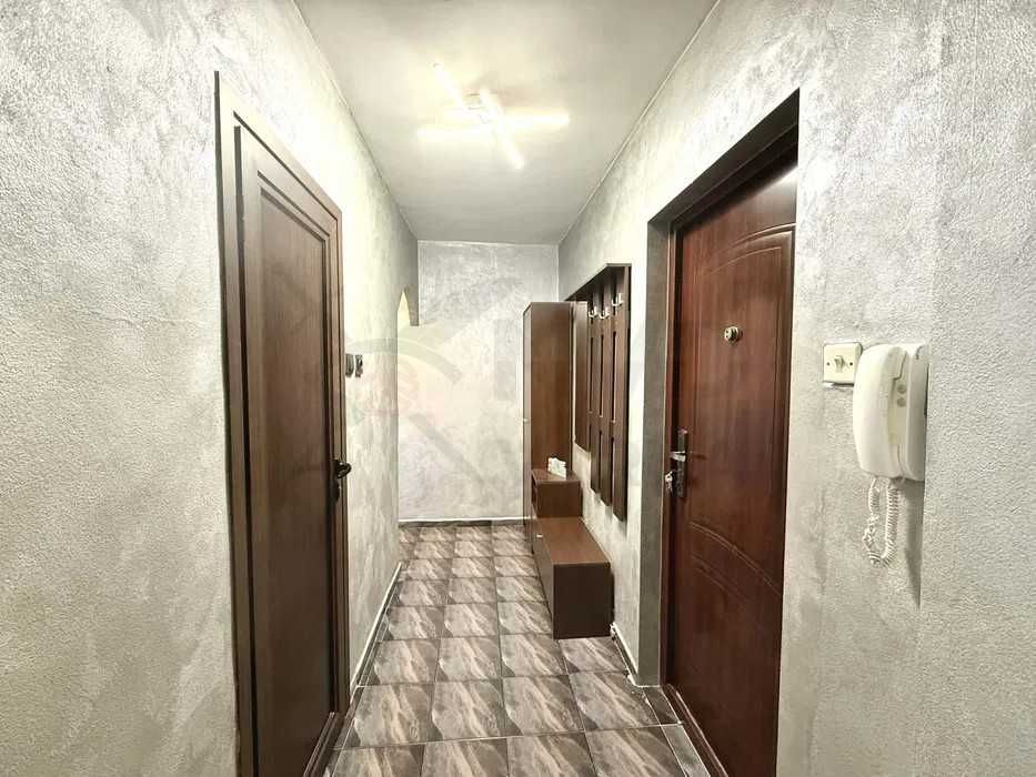 Дава се под наем Двустаен апартамент в Варна, Младост 2 - 40 кв.м за 448.8 € - Снимка #3