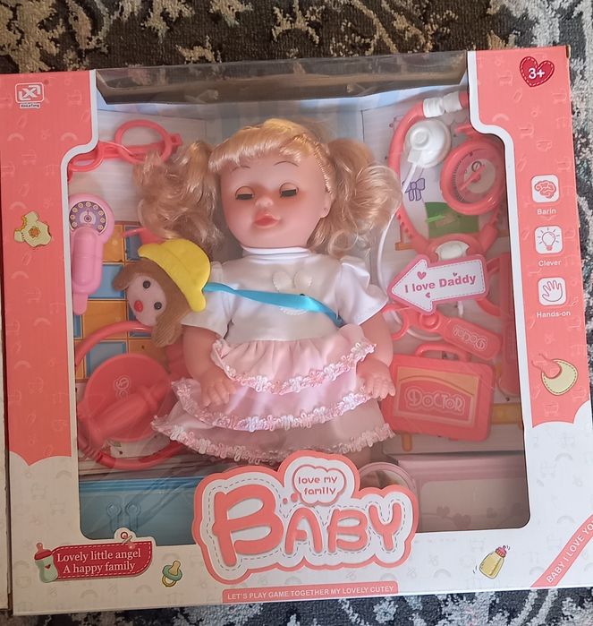 Кукла набор игрушек для девочек детей.