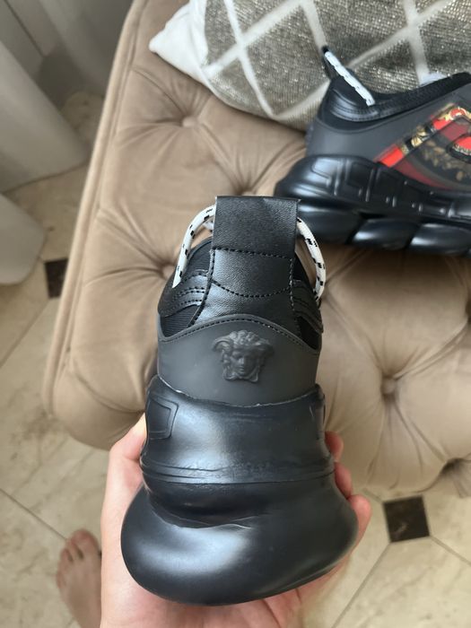 Versace chain reaction negri rosu auriu marime 43