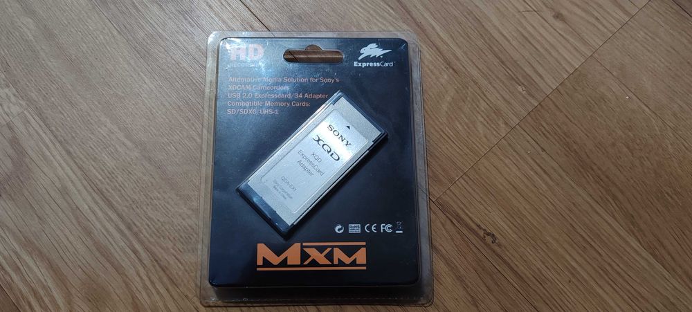 Adaptor card Sony XQD-SD