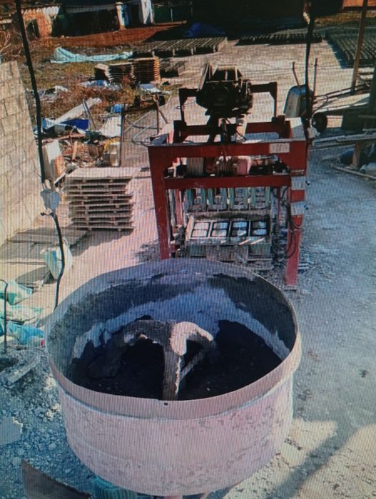 Станок для пескоблока 20*20*40