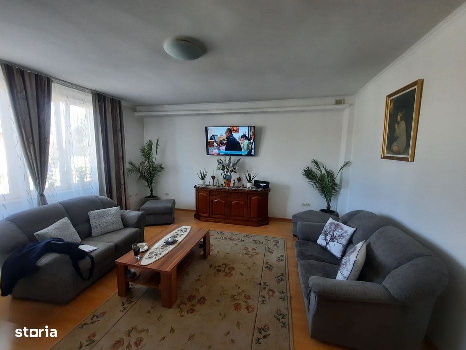 Vand casa superba str Dara - Satu Mare