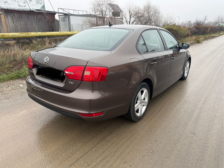 Jetta 2011  1.6tdi