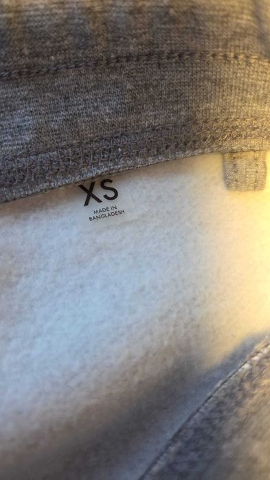 Pantaloni Guess, mar. XS, noi fara eticheta, gri,bumbac.