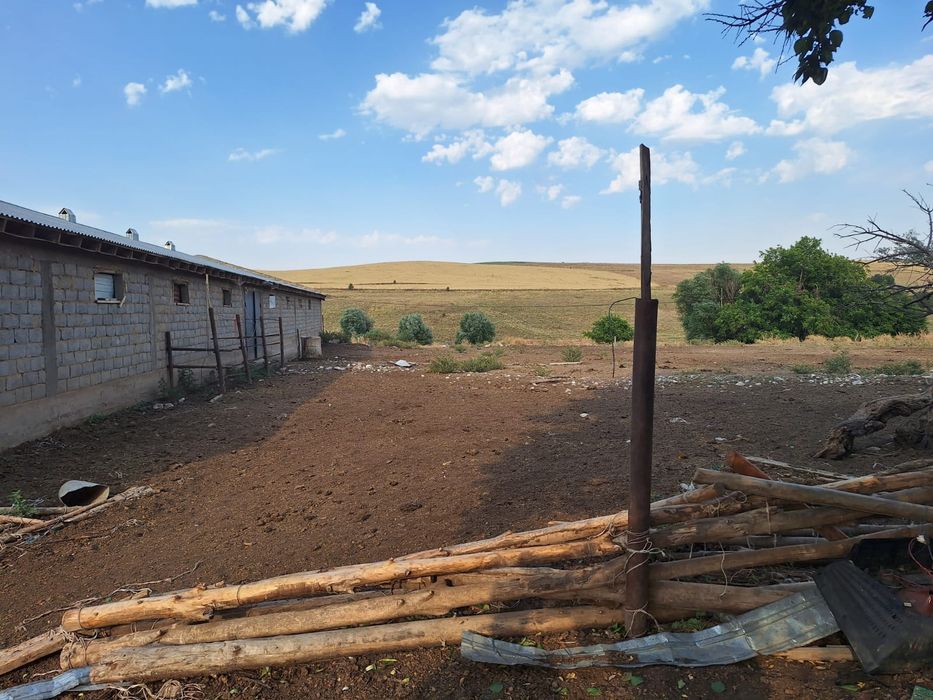 Продам участок. .