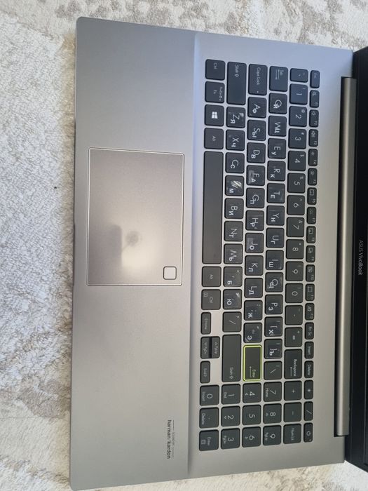 Ноутбук ASUS VivoBook