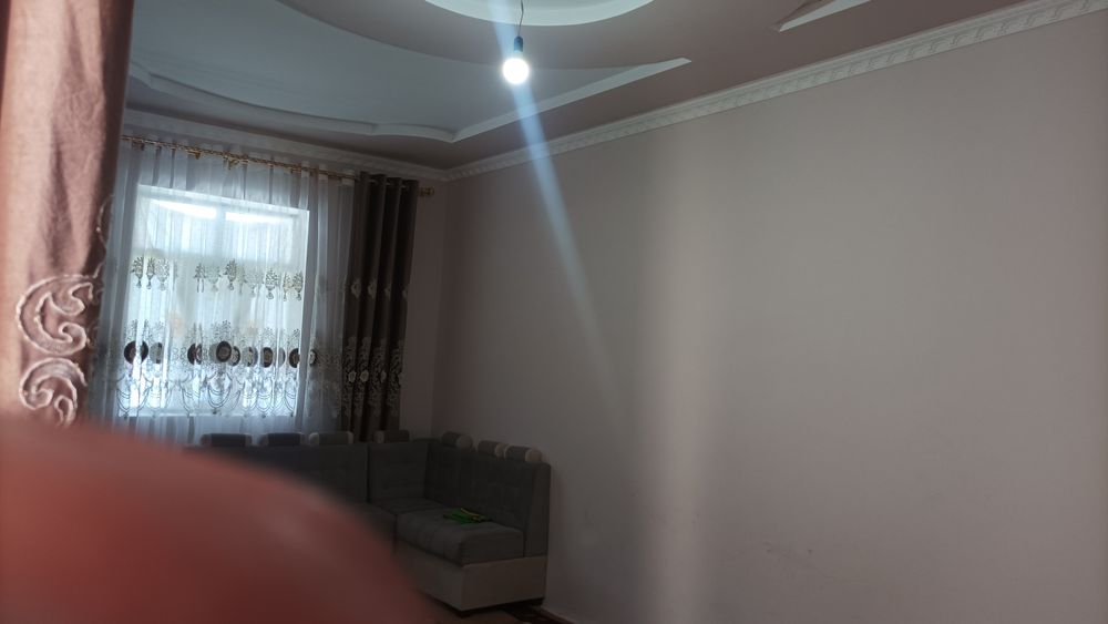 7,8 sotixli uy sotiladi.