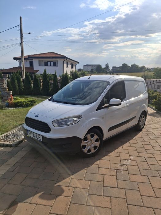 Ford transit courier