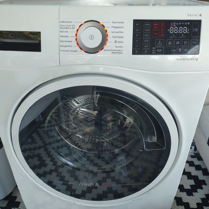 Mașina spălat și uscat rufe Bosch seria 6  wash&dry 9/6 kg  defecta