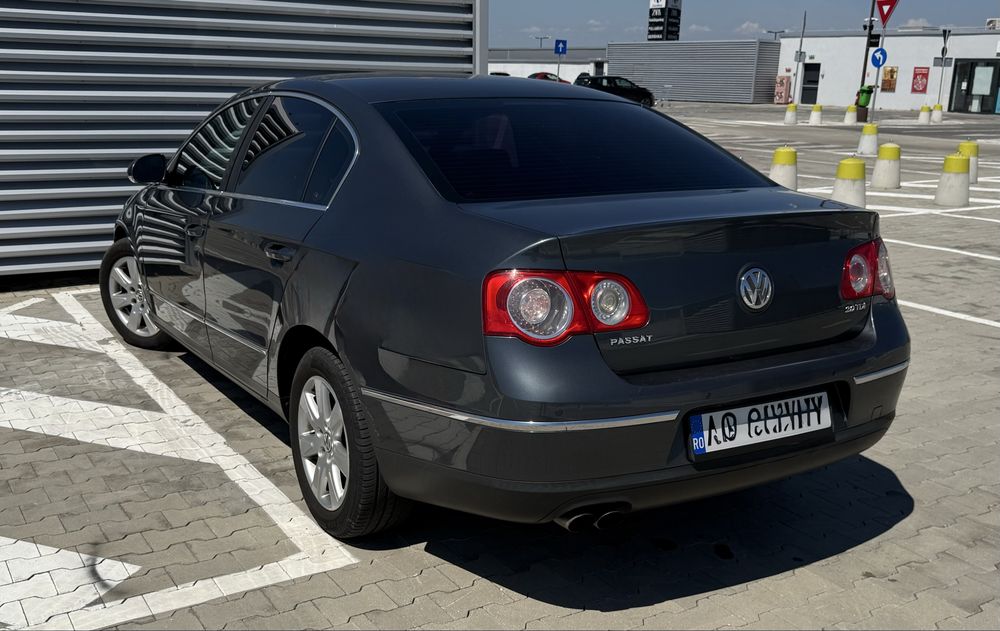 Volkswagen Passat B6. 2.0 DTI DSG - 2009 - Automat - Piele - Jante aliaj VW.