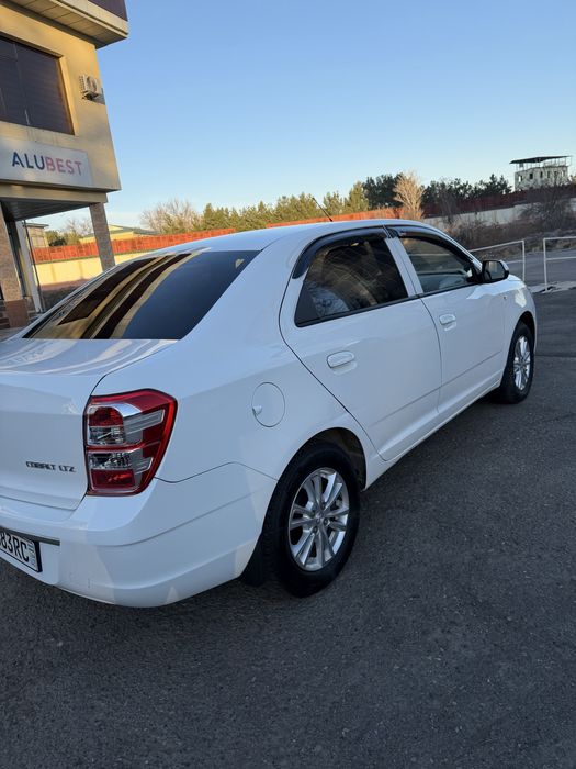 Kobalt sotiladi 2024 yil Metan gazi bor, kraskasi toza, GEN berilmaydi