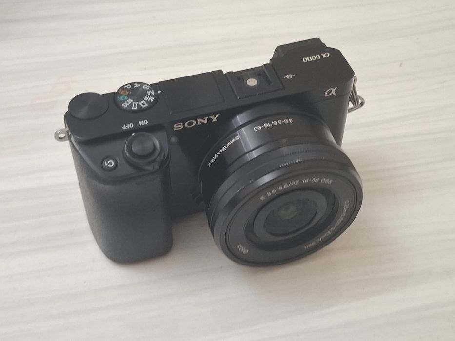 Sony A6000 kit 16-50 f3.5-5.6